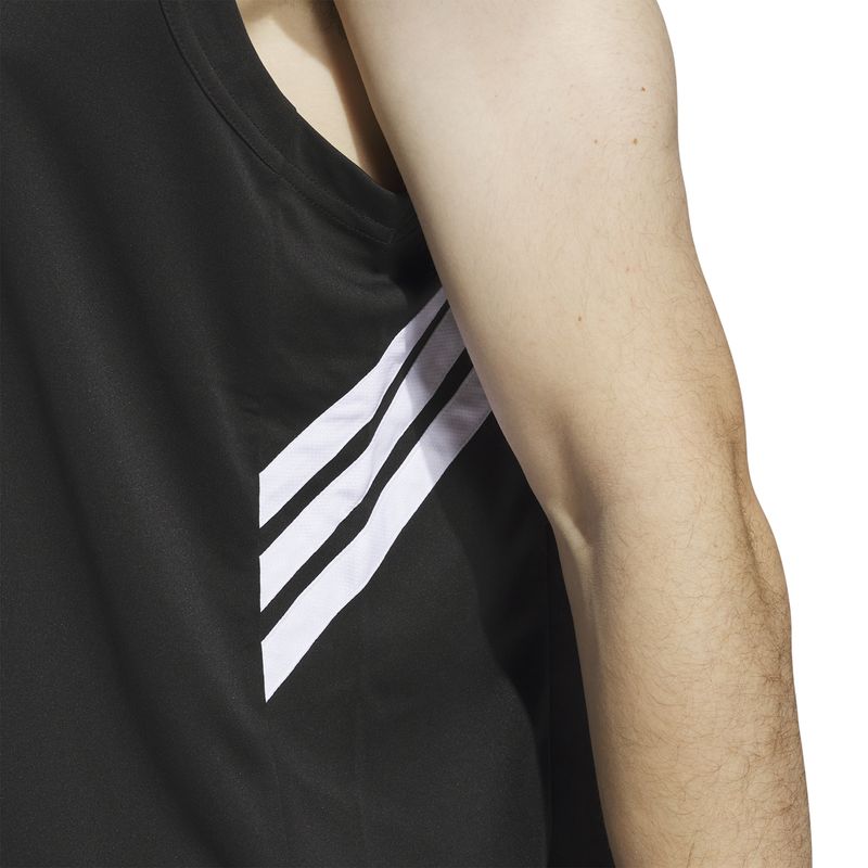 Remera-adidas-Basket-Legends-Detalles-2