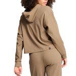 Buzo-Puma-Essential-Elevated-Espalda