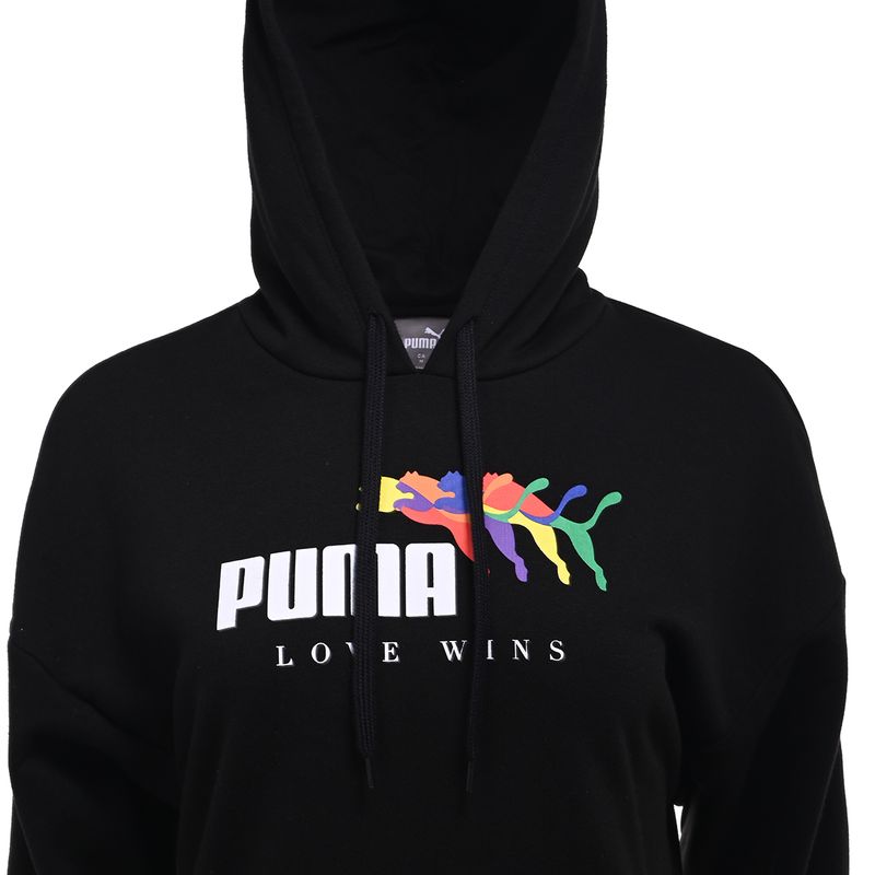 Buzo-Puma-Essentials--Love-Wins-Detalles-1