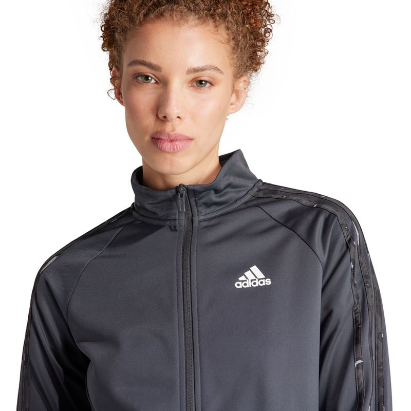Campera-adidas-Essentials-Animal-Print-Detalles-1