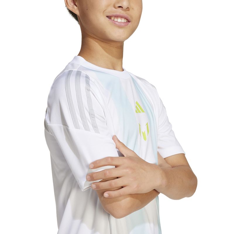 Remera-adidas-Messi-Y-Detalles-3