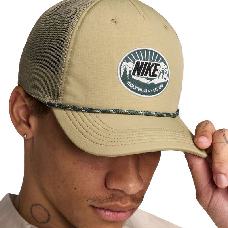 Gorra-Nike--Rise-Otdr-Detalles-3