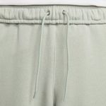 Pantalon-Nike--Club-Oversized-Detalles-2
