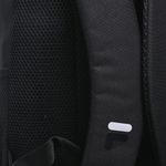 Mochila-Fila-Cut-Logo-Detalles-4