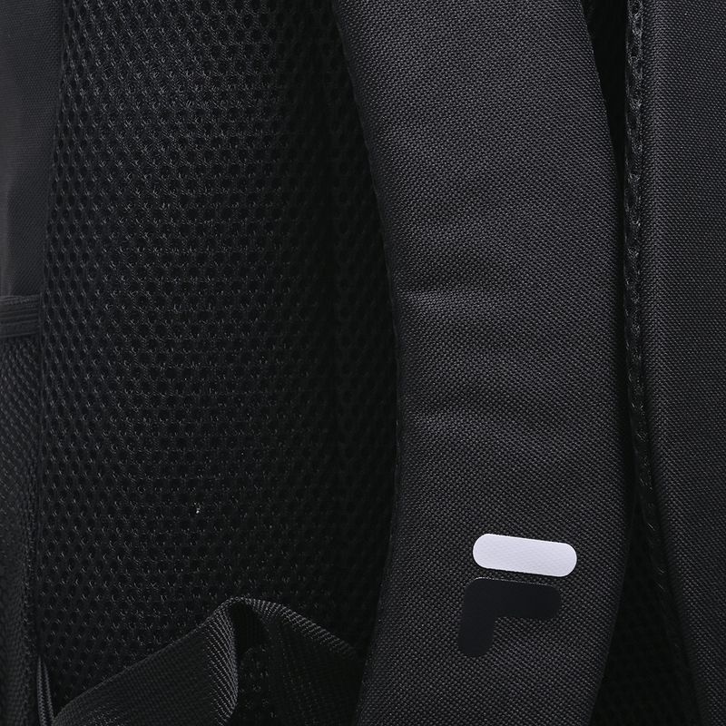 Mochila-Fila-Cut-Logo-Detalles-4