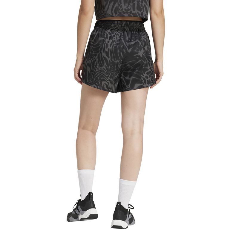 Short-adidas-We-Min-Espalda