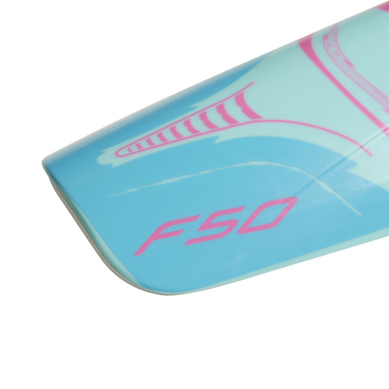 Canillera-adidas-Messi-Club-Detalles-2