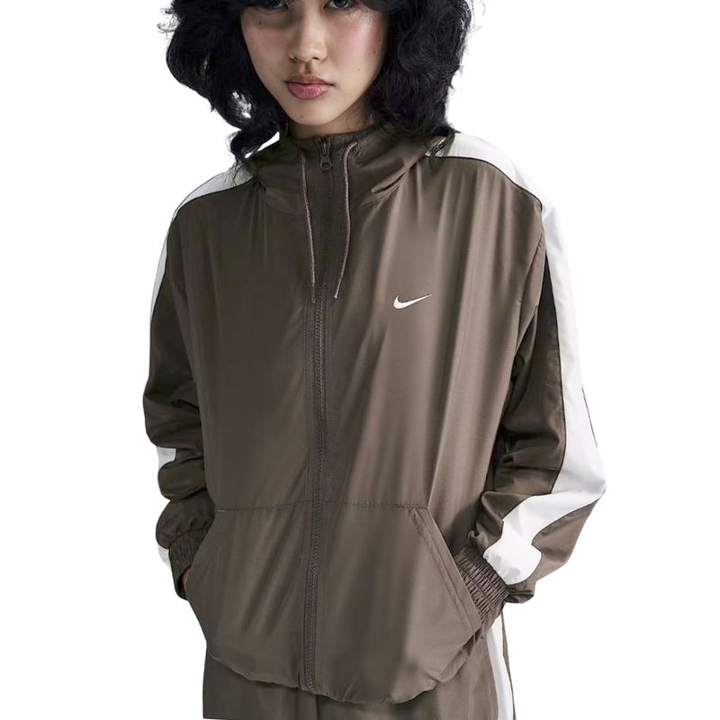 Campera-Rompeviento-Nike-W-Nsw-Essential-Frente