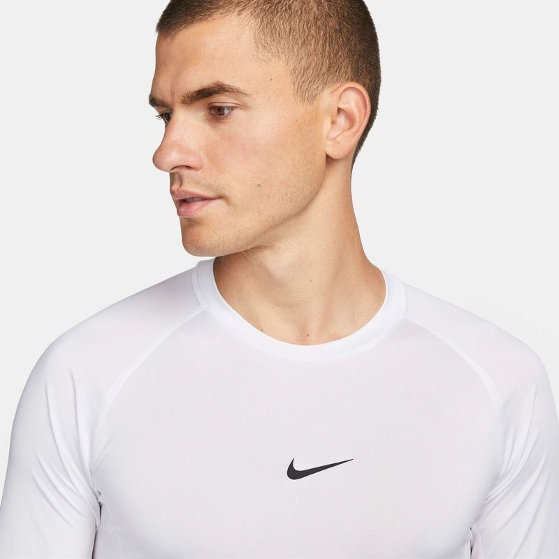 Remera-Nike--Pro-Lateral