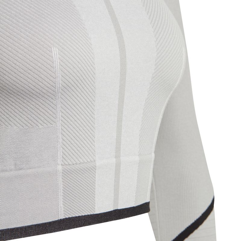 Buzo-adidas-A-Stella-Mccartney-Detalles-2