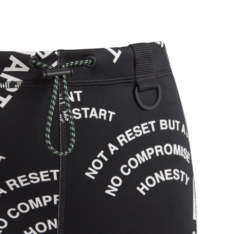 Calza-adidas-Stella-Mccartney-Scuba-Detalles-3