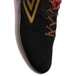 Botines-Indoor-Umbro-Pro-Challenge-Dragon-Year-DETALLES-1