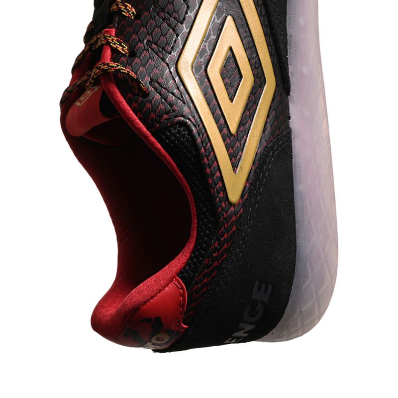 Botines-Indoor-Umbro-Pro-Challenge-Dragon-Year-DETALLES-2