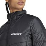 Campera-adidas-W-Terrex-Down-Detalles-1