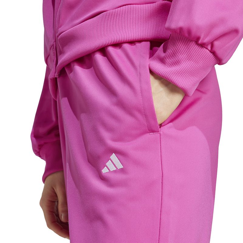 Conjunto-adidas-Essentials-Feel-Cozy-Detalles-3