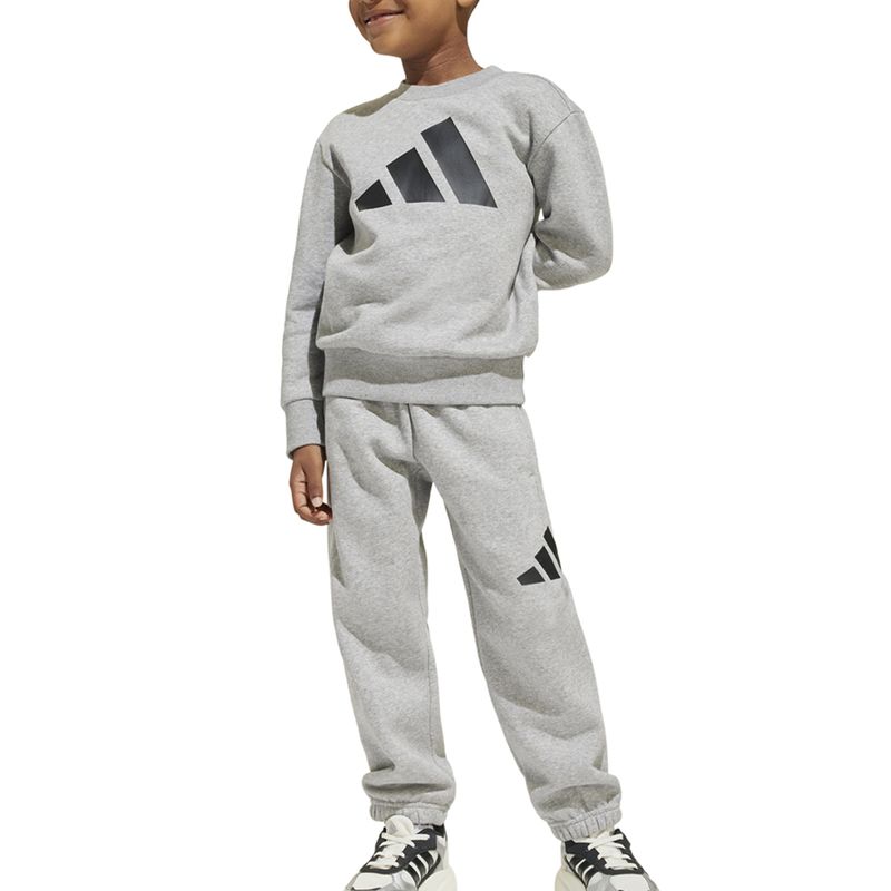 Conjunto-adidas-Essentials-Frente