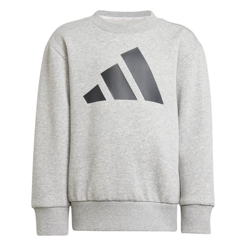 Conjunto-adidas-Essentials-Detalles-1