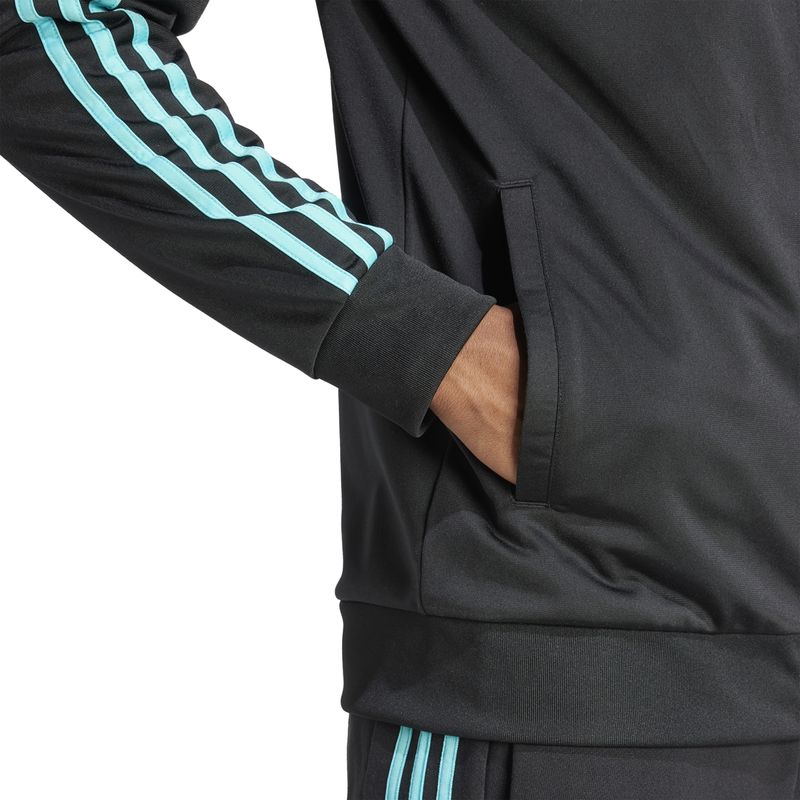 Campera-adidas-Mercedes-Amg-F1-Detalles-2