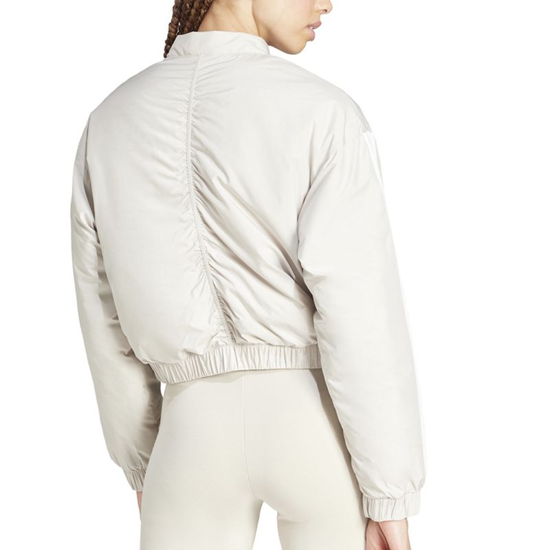 Campera-adidas-Essentials-Espalda