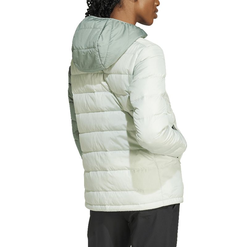 Campera-adidas-Terrex-Multi-Light-Down-Espalda