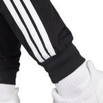 Pantalon-adidas-Essentials-Detalles-2