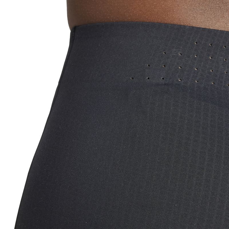 Short-adidas-Adizero-Road-To-Records-Detalles-1
