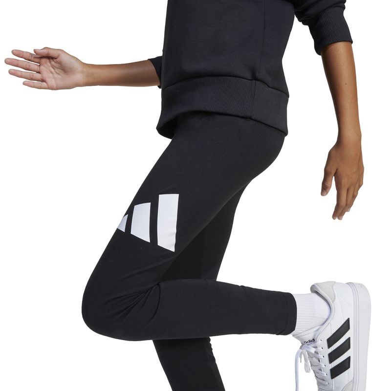 Calza-adidas-Essentials-Detalles-1