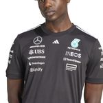 Remera-adidas-Mercedes-Amg-F1-Detalles-2
