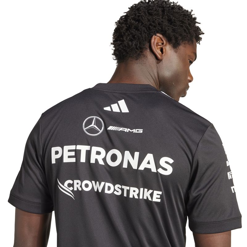 Remera-adidas-Mercedes-Amg-F1-Detalles-3