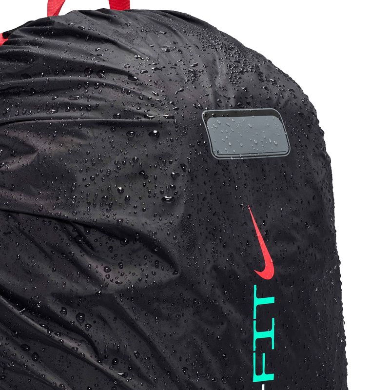 Mochila-Nike--Academy-Team-2.3-Detalles-7