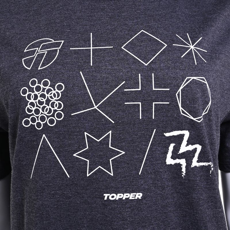 Remera-Topper-Loose-Simbolos-Lateral