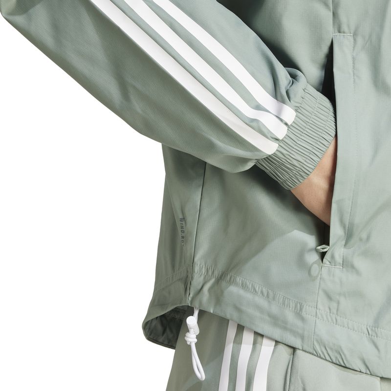 Campera-Rompeviento-adidas-Wind.Rdy-Hyperglam-Detalles-2