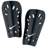 Canillera-Nike--Guard-Detalles-1