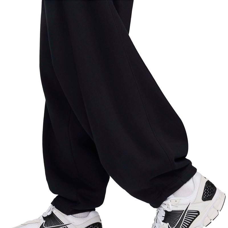 Pantalon-Nike--Club-Oversized-Detalles-2