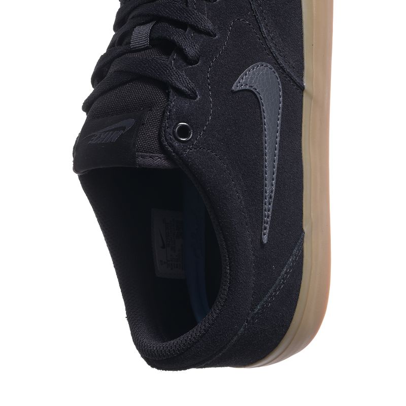 Zapatillas-Nike--Charge-Suede-DETALLES-2