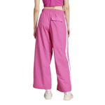 Pantalon-adidas-Essentials-Lifestyle-Espalda