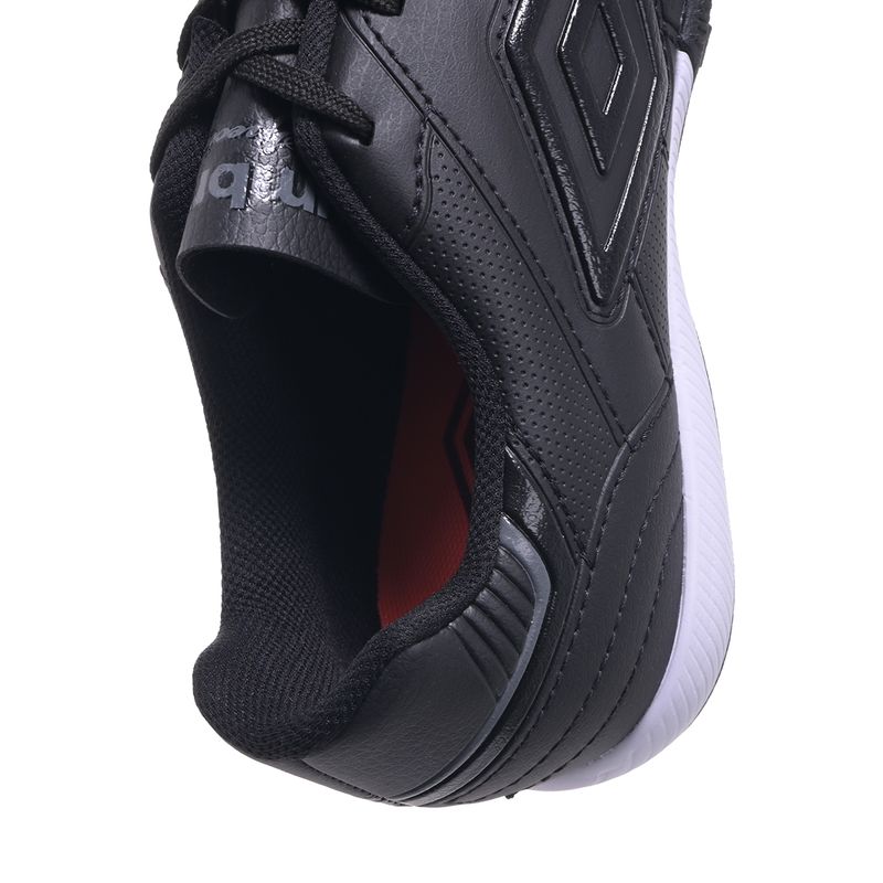 Botines-Umbro-Speciali-Classic-DETALLES-2