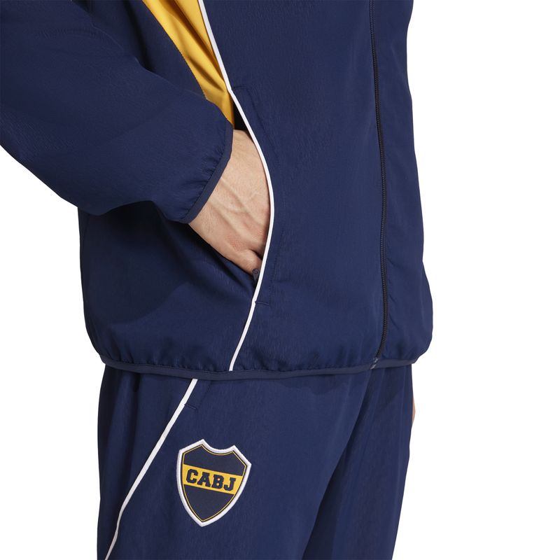Campera-Rompeviento-adidas-Boca-Juniors-Presentation-2025-Detalles-2