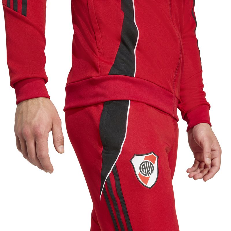 Conjunto-adidas-River-Plate-2025-Detalles-4