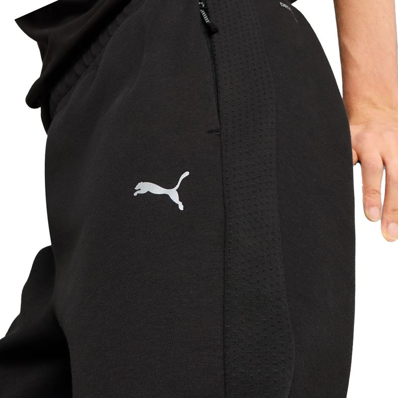 Pantalon-Puma-Evostripe-Detalles-1