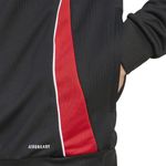 Buzo-adidas-River-Plate-25-Detalles-3