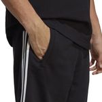 Short-adidas-Originals-3-Stripe-Detalles-2