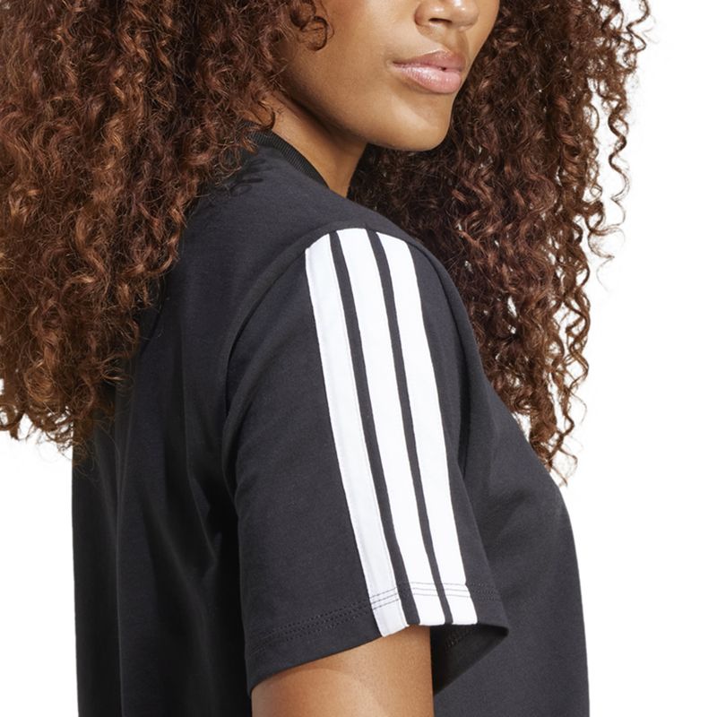 Remera-adidas-Essentials-3S-Detalles-1