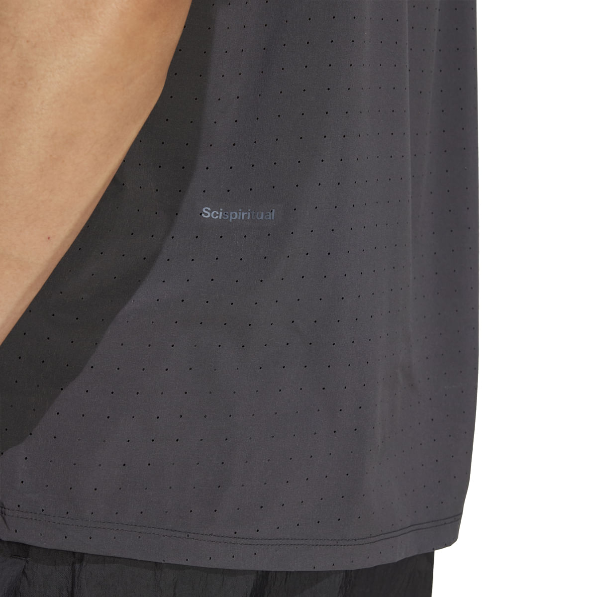 Remera-adidas-Adi365-H.Koumori-Hombre-Detalles-2