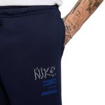 Pantalón Nike  Club Moon Gfx Hombre Lateral