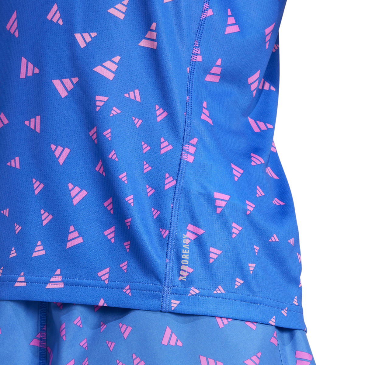 Remera-adidas-Aeroready-Mujer-Detalles-2