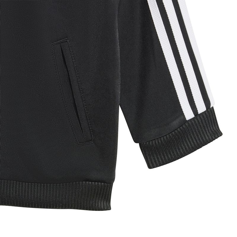 Conjunto adidas Originals Firebird Niño Detalles 4