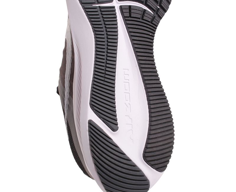 Zapatillas-Nike--Zoom-Winflo-8-DETALLES-3
