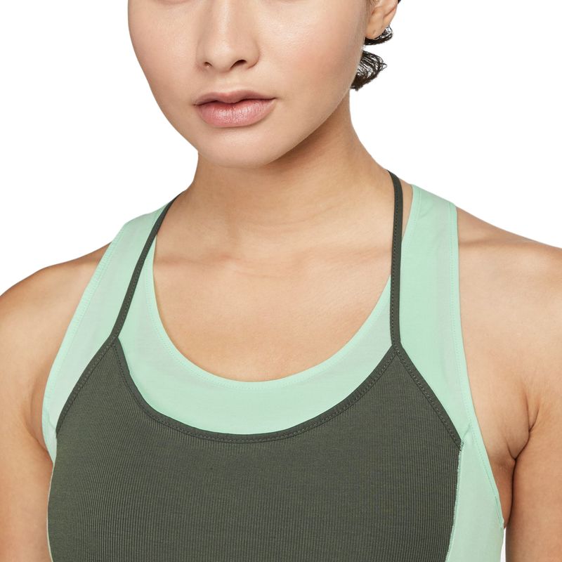 Musculosa-Nike-W-Yoga-Luxe-Detalles-2