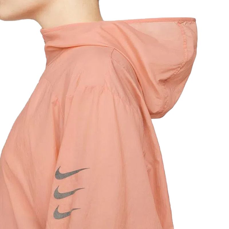 Campera-Rompeviento-Nike--Run-Division-Detalles-1